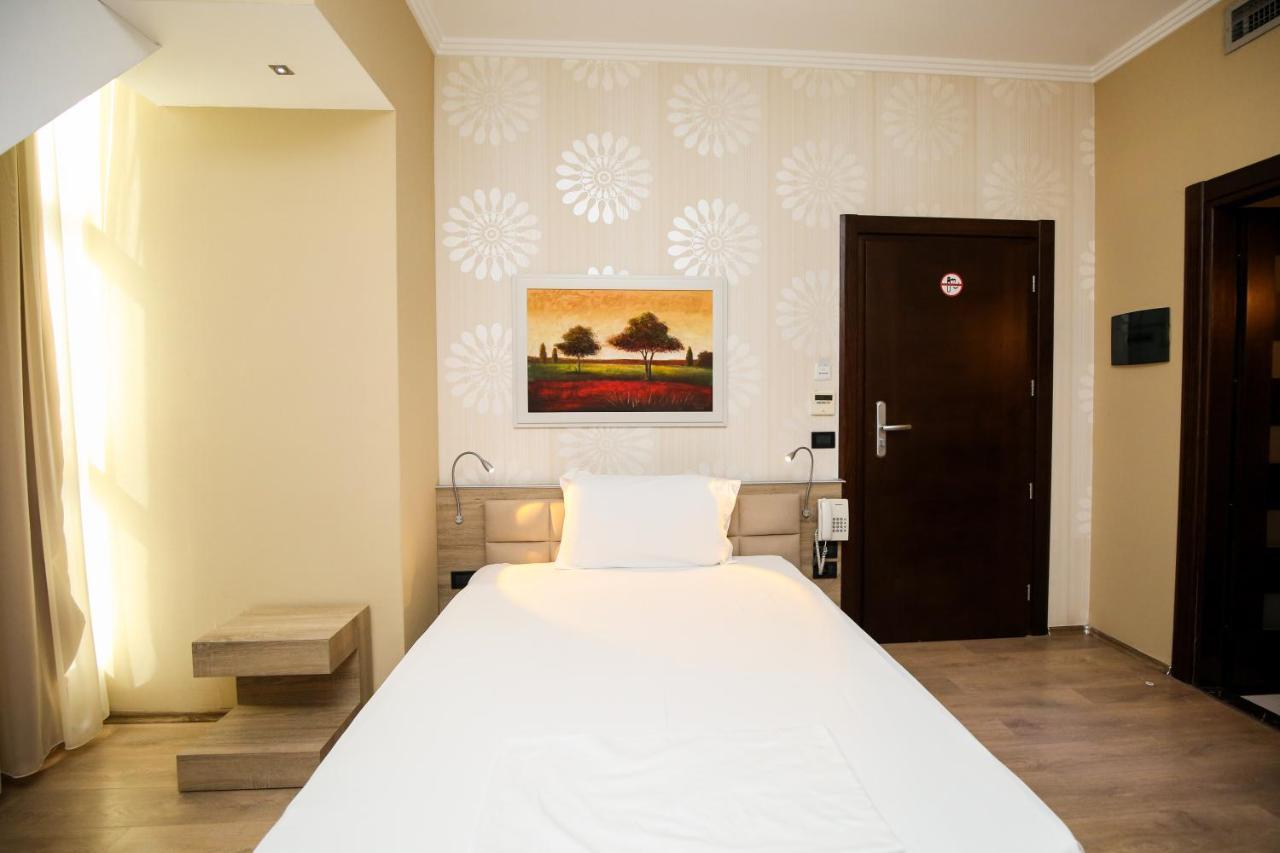 Partner & Hotel 4*