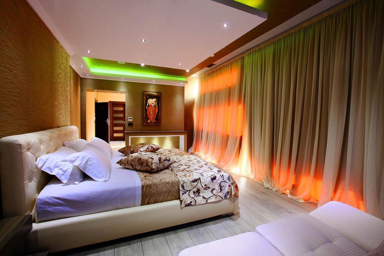 Hotel Partner & 4*