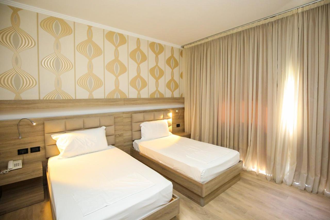 Hotel Partner &